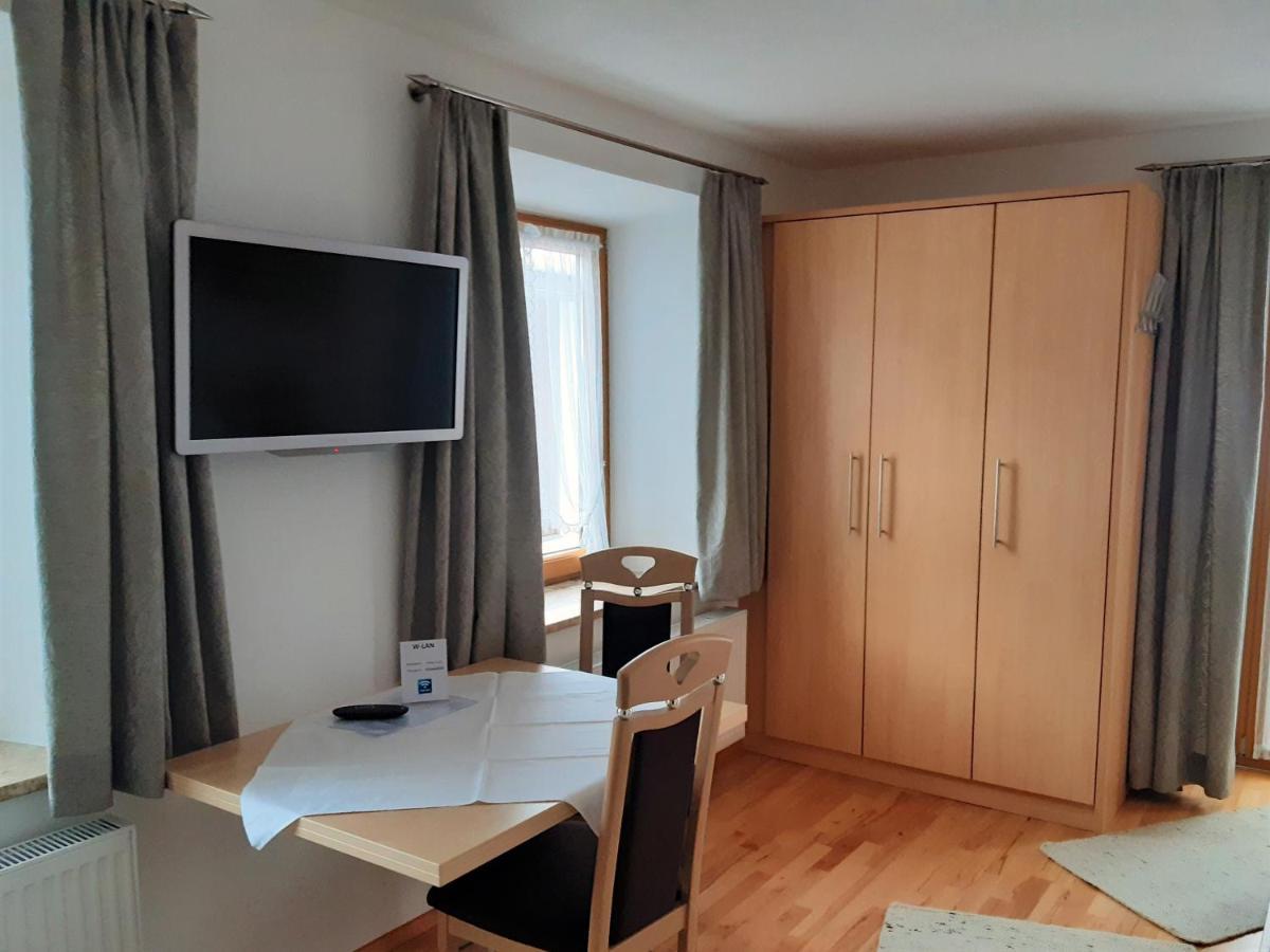 Gastehaus Hosp Daire Obsteig Dış mekan fotoğraf